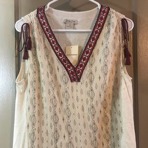 Lucky Brand Sleeveless shirt